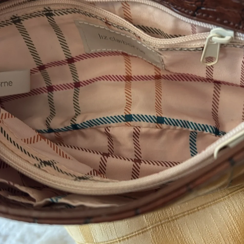 Liz Claiborne Vintage brown crocodile print wristlet with cloth tie accent,